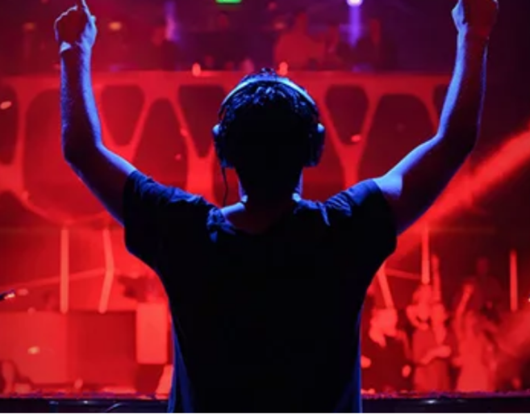 Dance the Night Away at These Four Grand Strand Dance Clubs